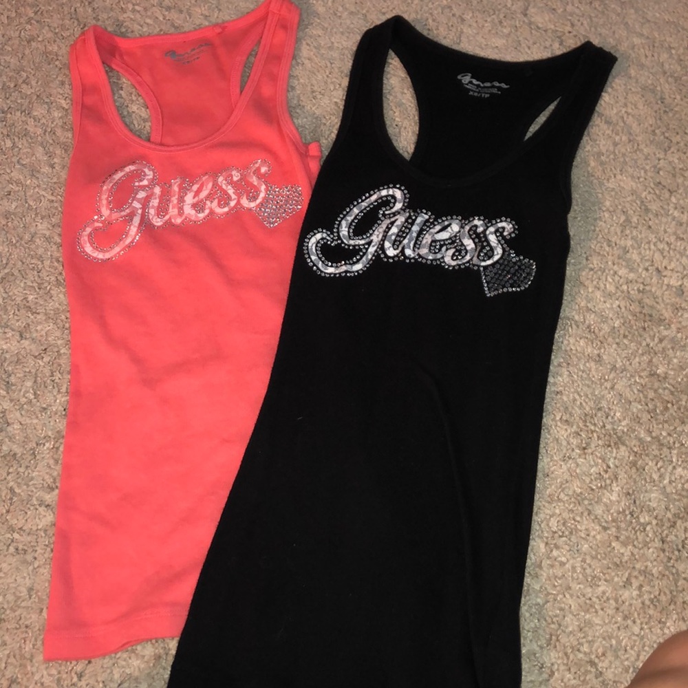 2 racer back Guess tanks